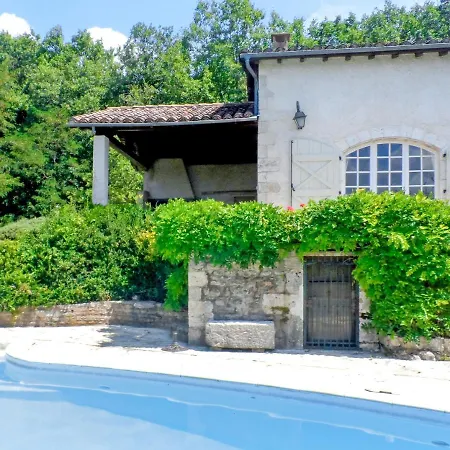 Holiday home Maison Charmante A Avec Piscine Privee Bruniquel